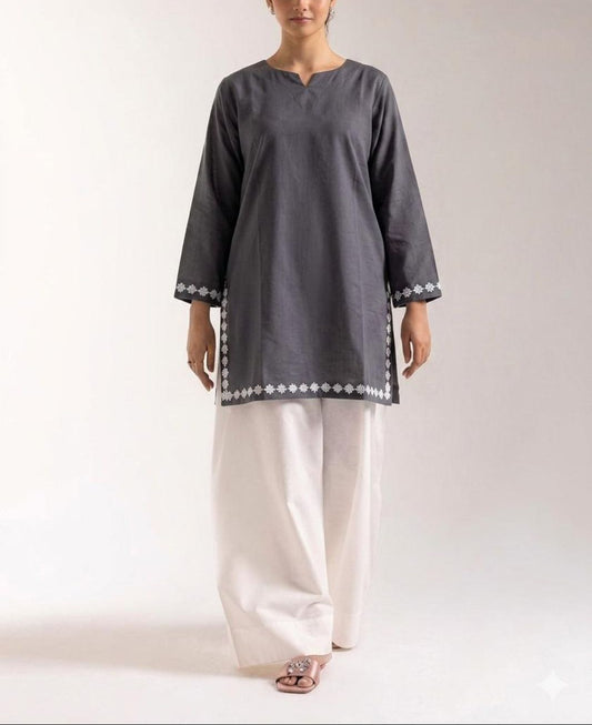 2-Piece Embroidered Suit