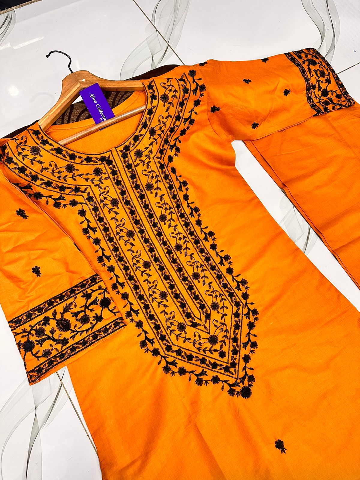 2Pc Embroidered Suit