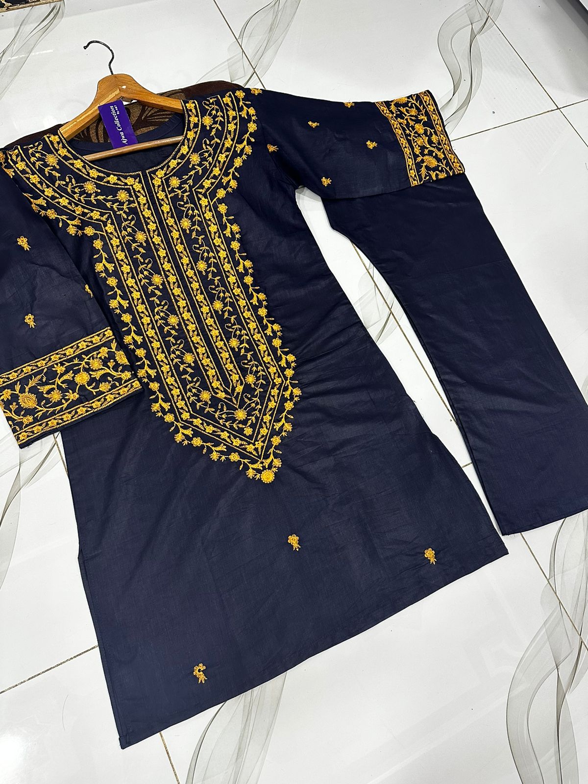 2Pc Embroidered Suit
