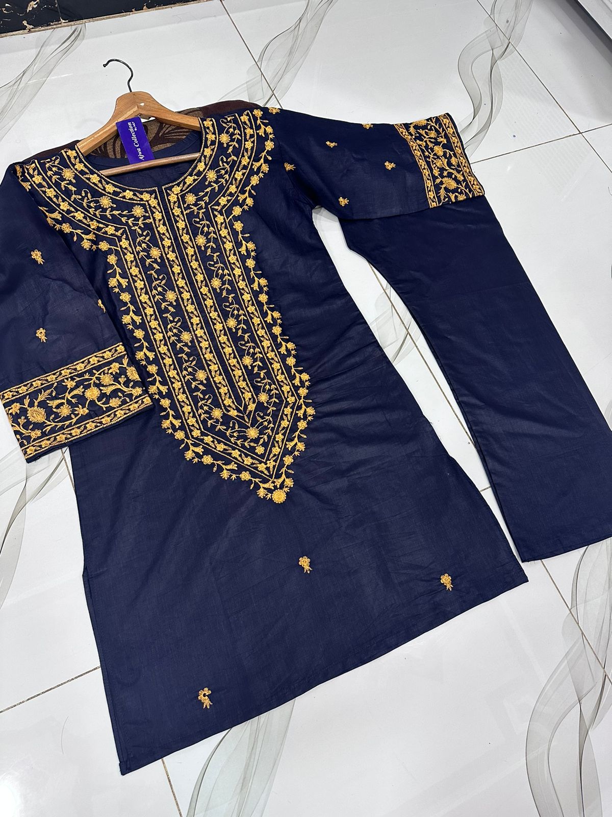 2Pc Embroidered Suit
