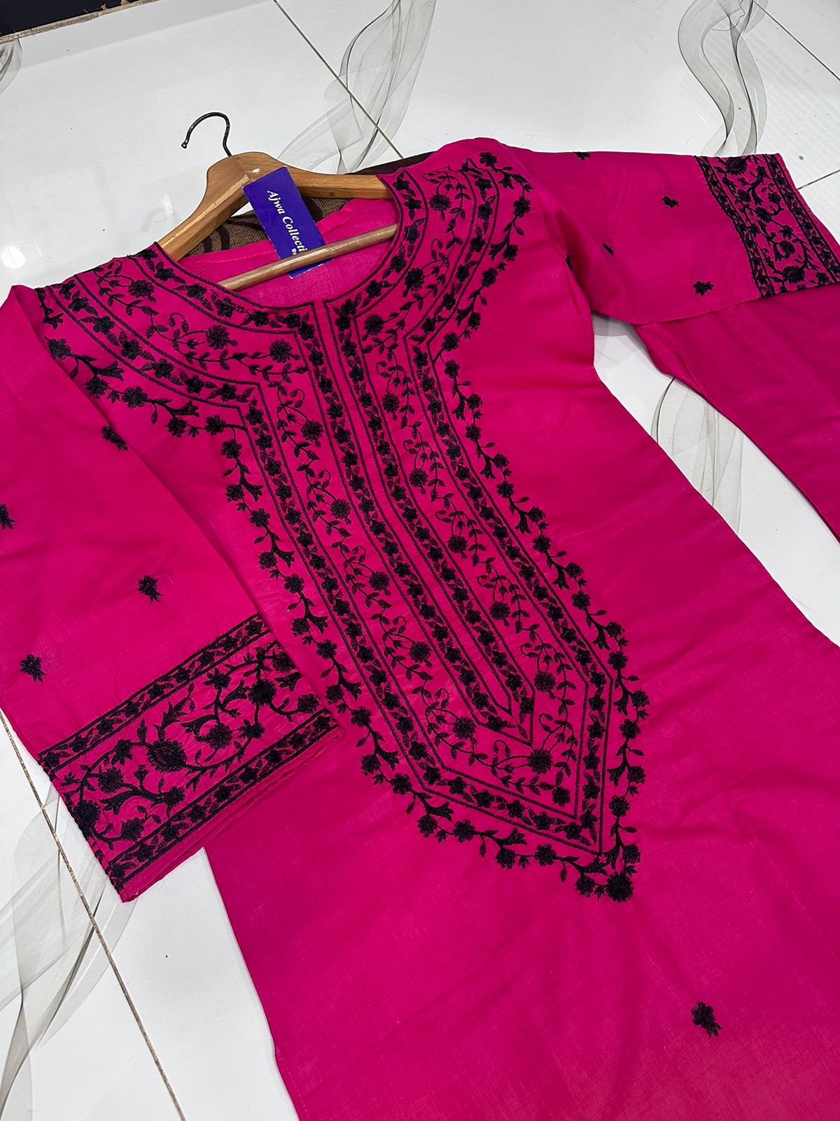 2Pc Embroidered Suit