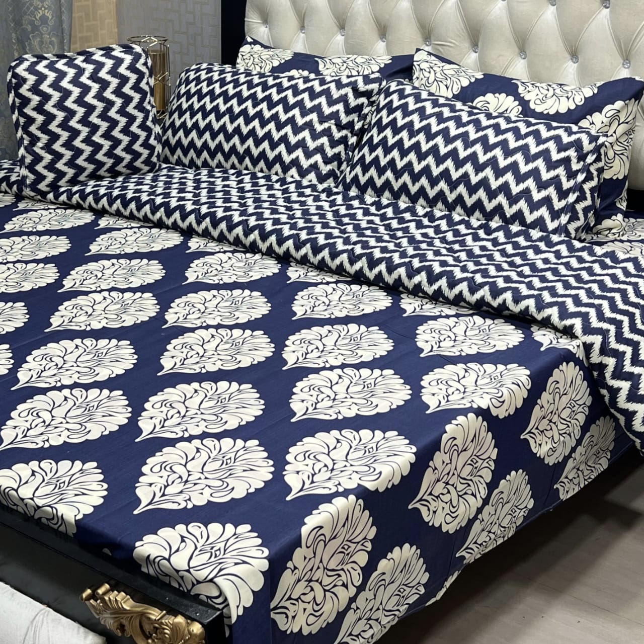 7 Pcs Comforter Set