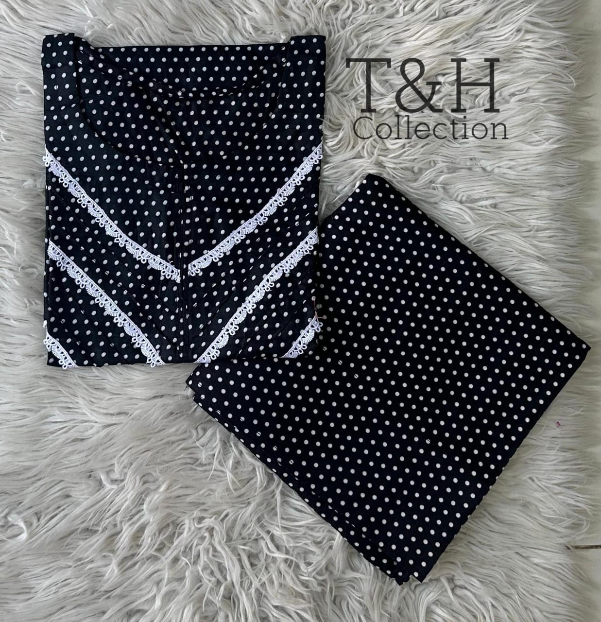 2 pcs Farshi Lawn