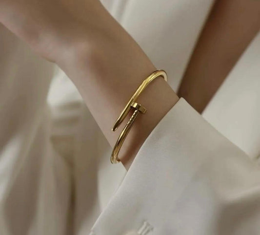 Cartier Nail Openable Bangle