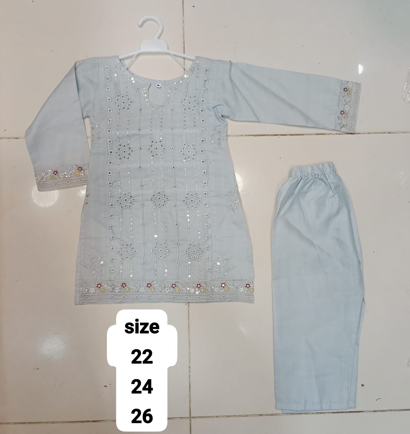 Embroidered 2-Piece Suit