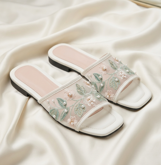 Floral Pearl Flat