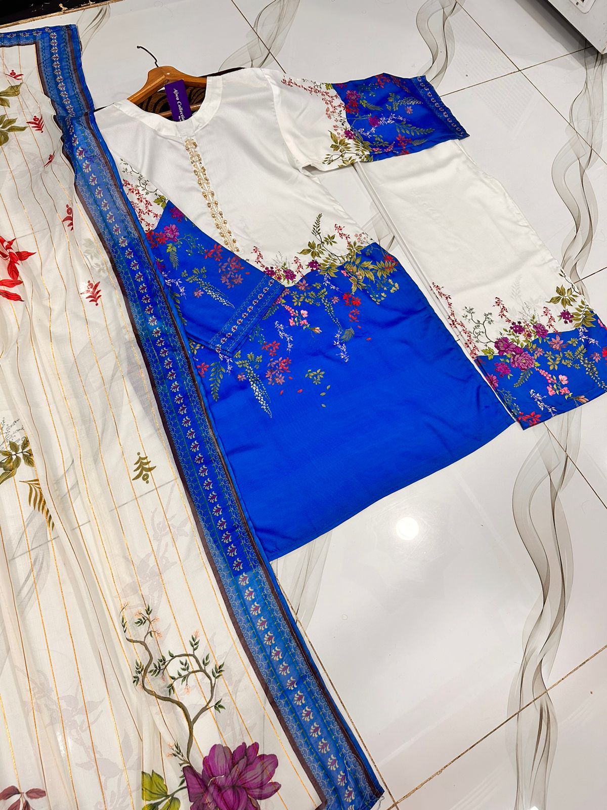 Handwork Printed Suit