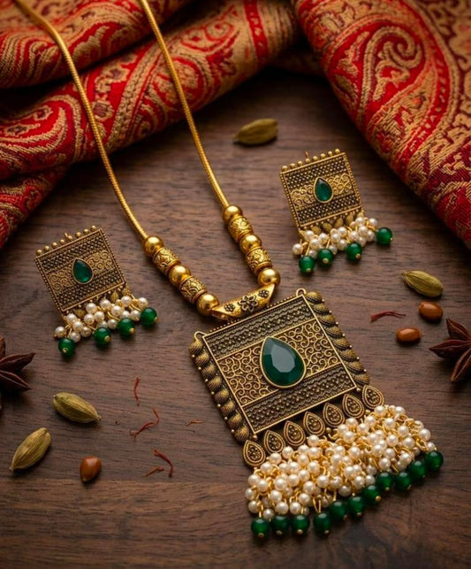 Kashmiri Mala