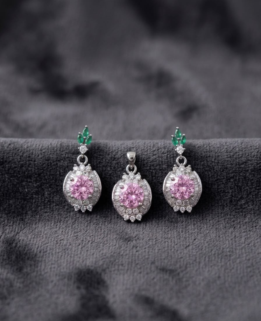 Locket Earring Set Without Chain