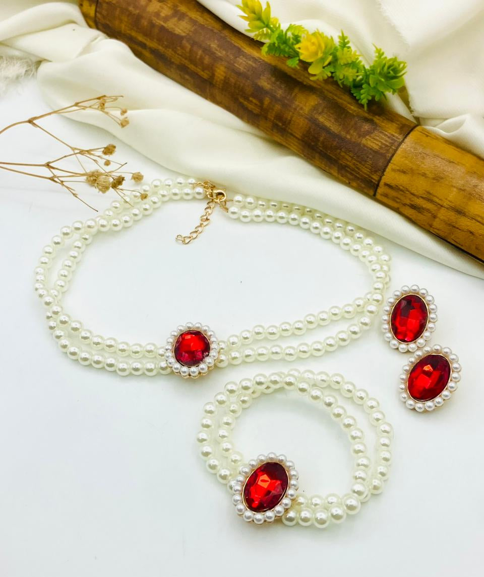 Pearls Mala Locket Set