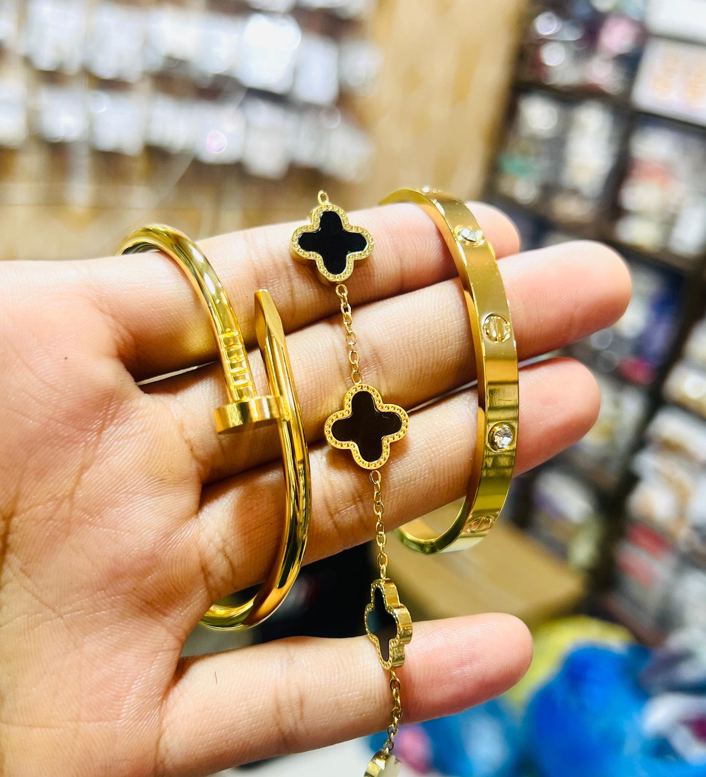 Pack of 3 Handcuffs Deal