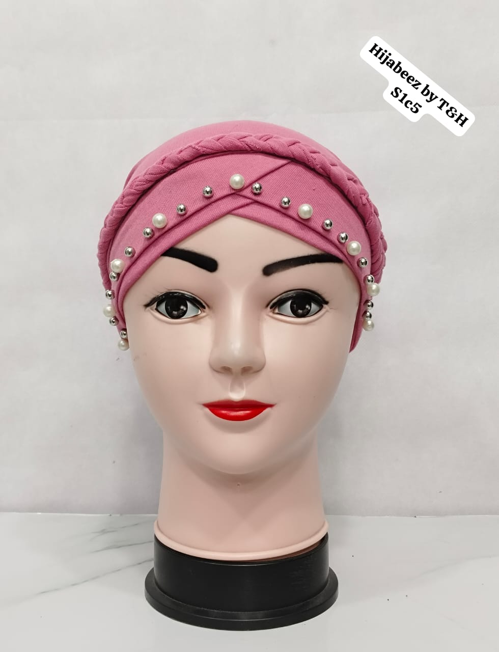 Pearls cap