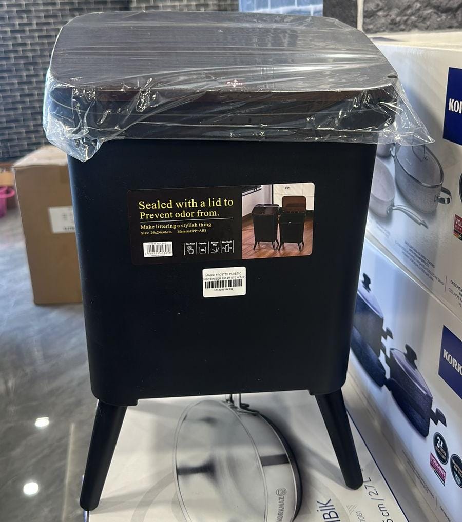 Touch Opening Plastic Dustbin