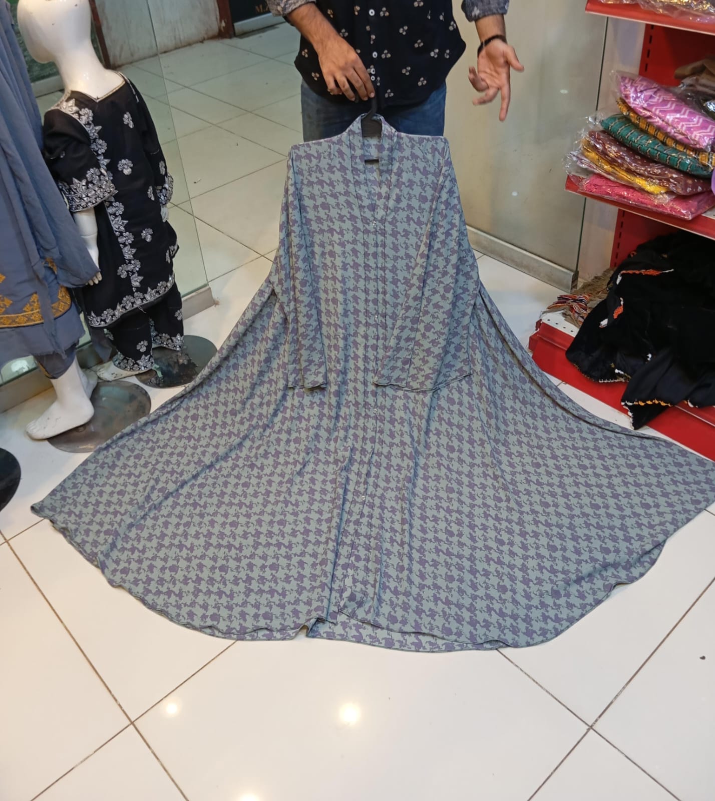 PRINTED ABAYA