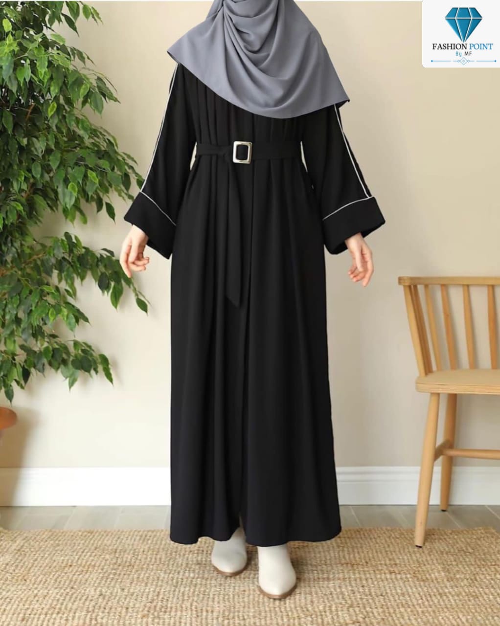 Front Platted Zip Abaya