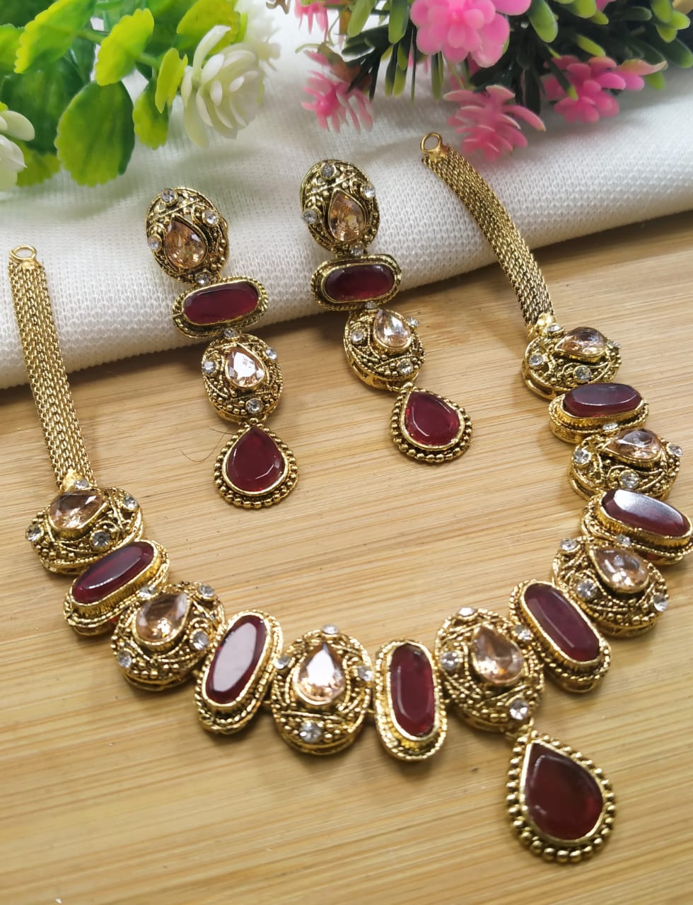 Choker Necklace