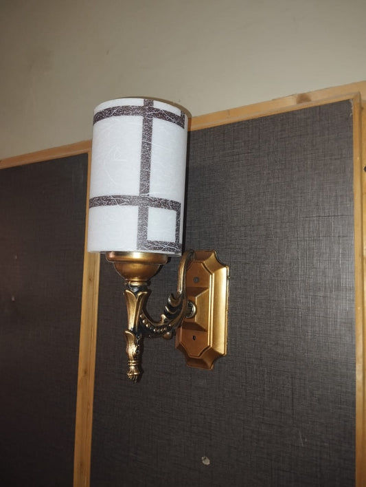White Ribbed Wall Lamp with Brass Bracket