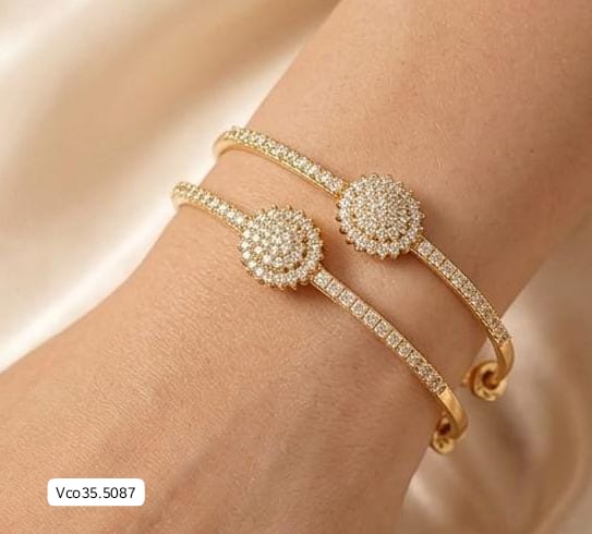 Zircon Bangle