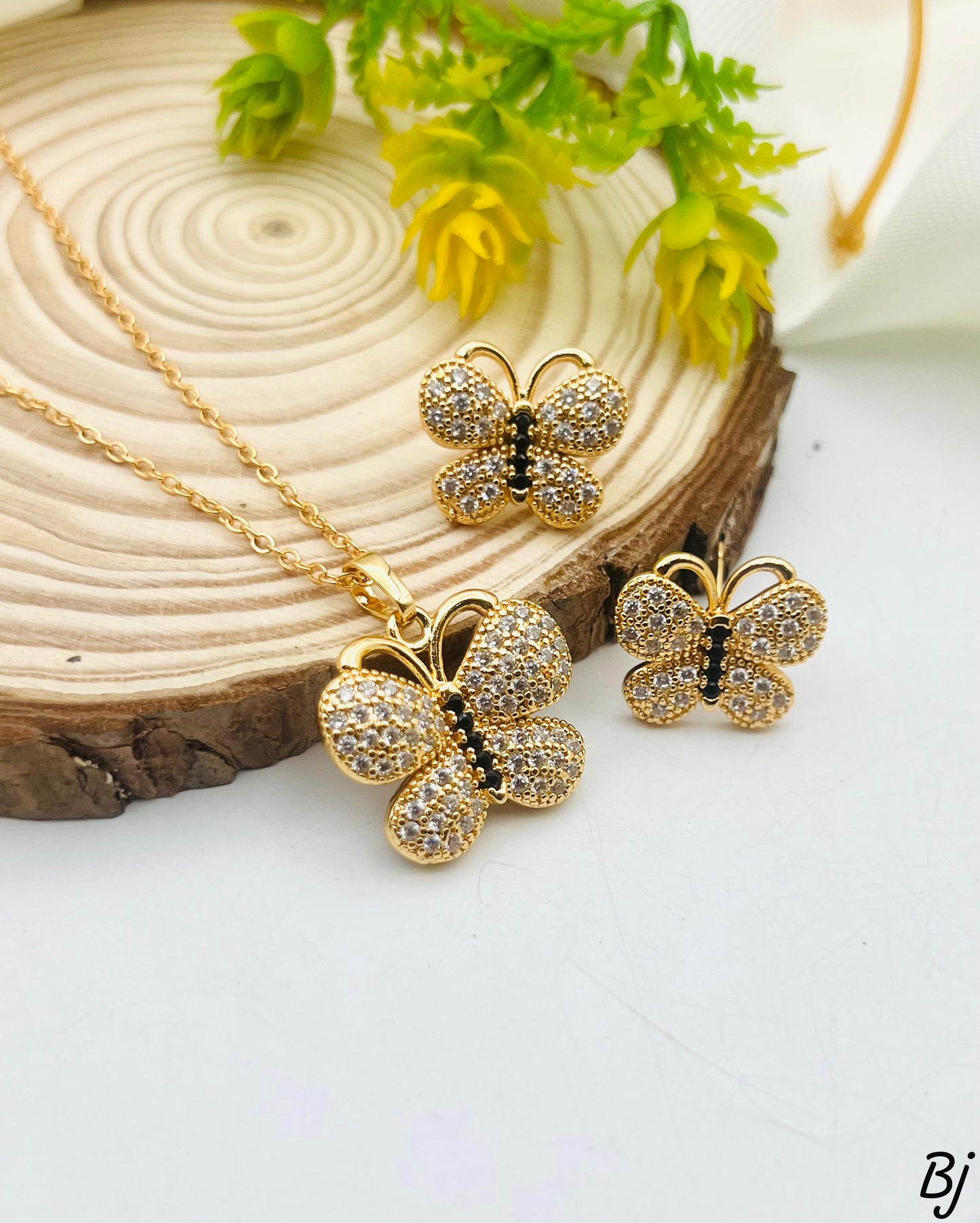 Zircon Butterfly Locket