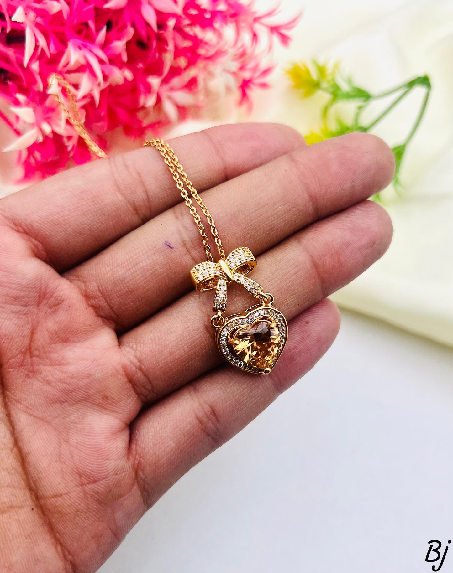 Zircon Pendant
