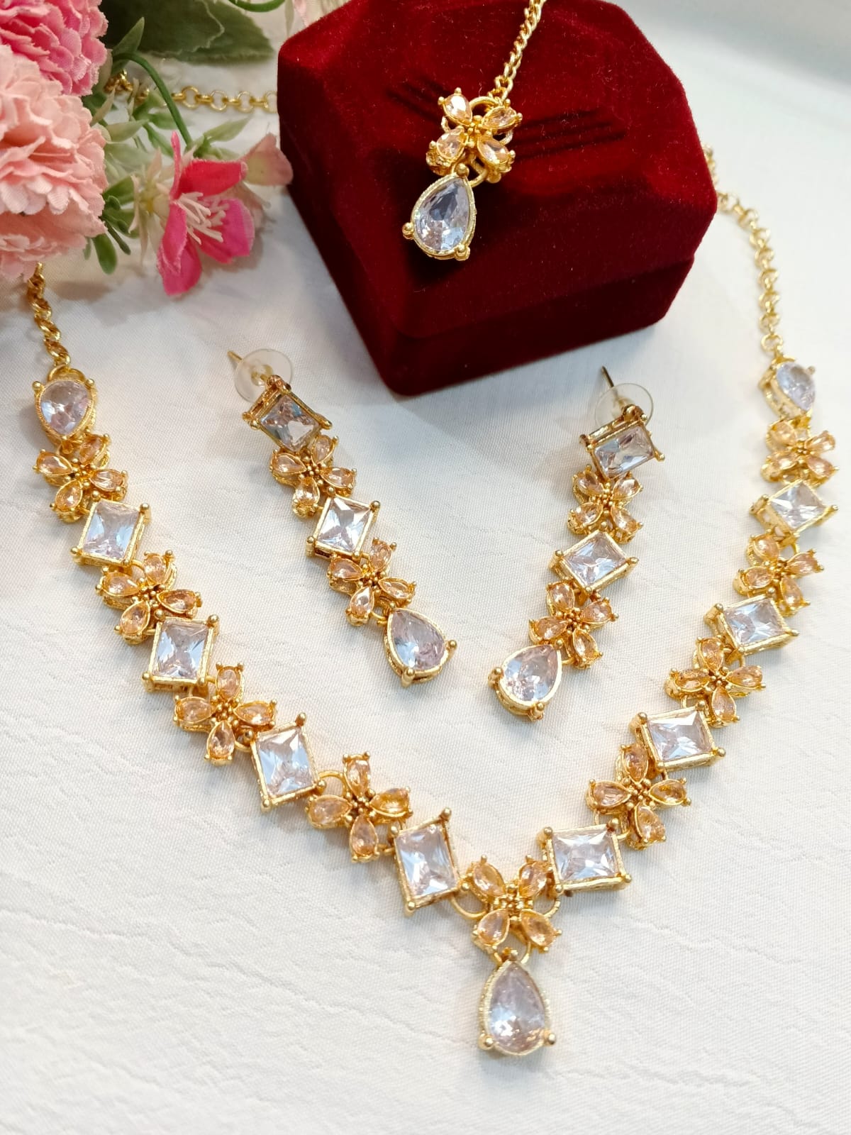 Zircon Set