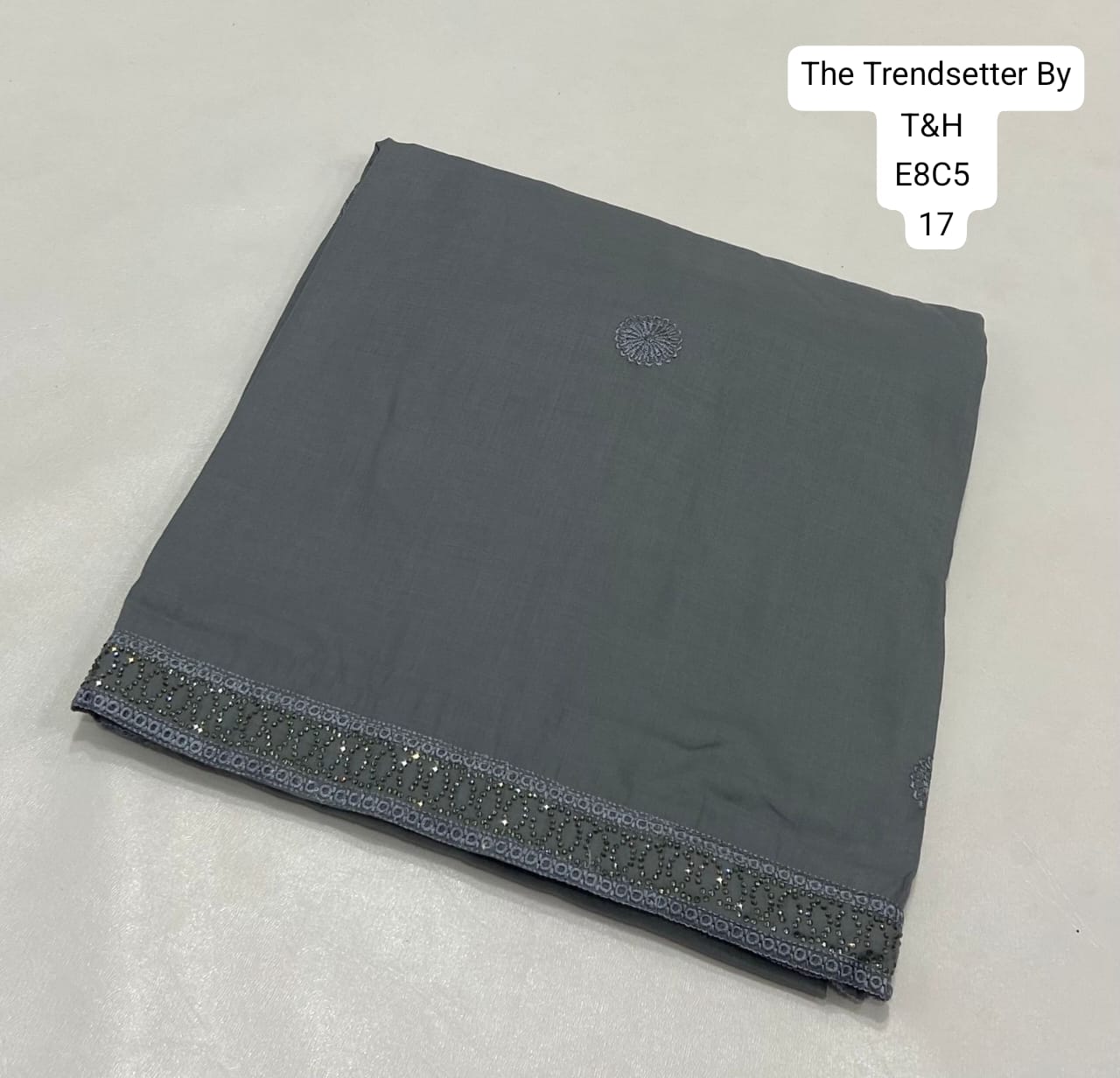 EMBROIDERY CHADDAR