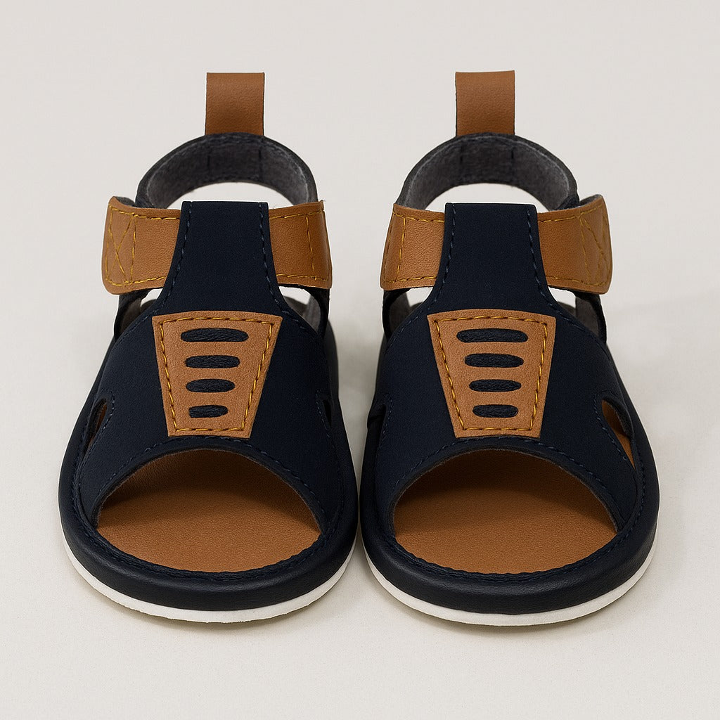 New born kids Sandle