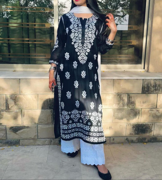 Chikankari Embroidered Kurti