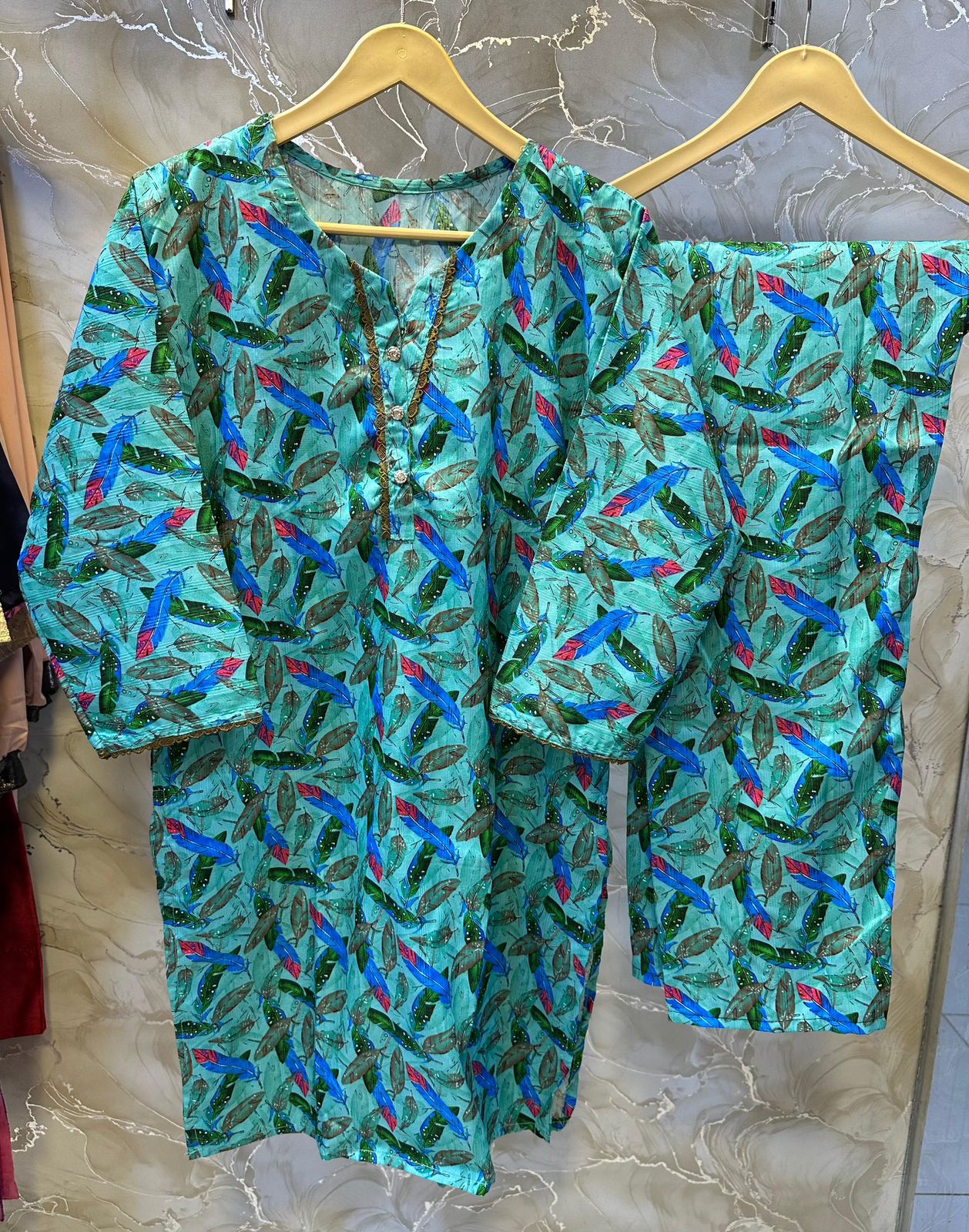 2-Piece Printed Suit
