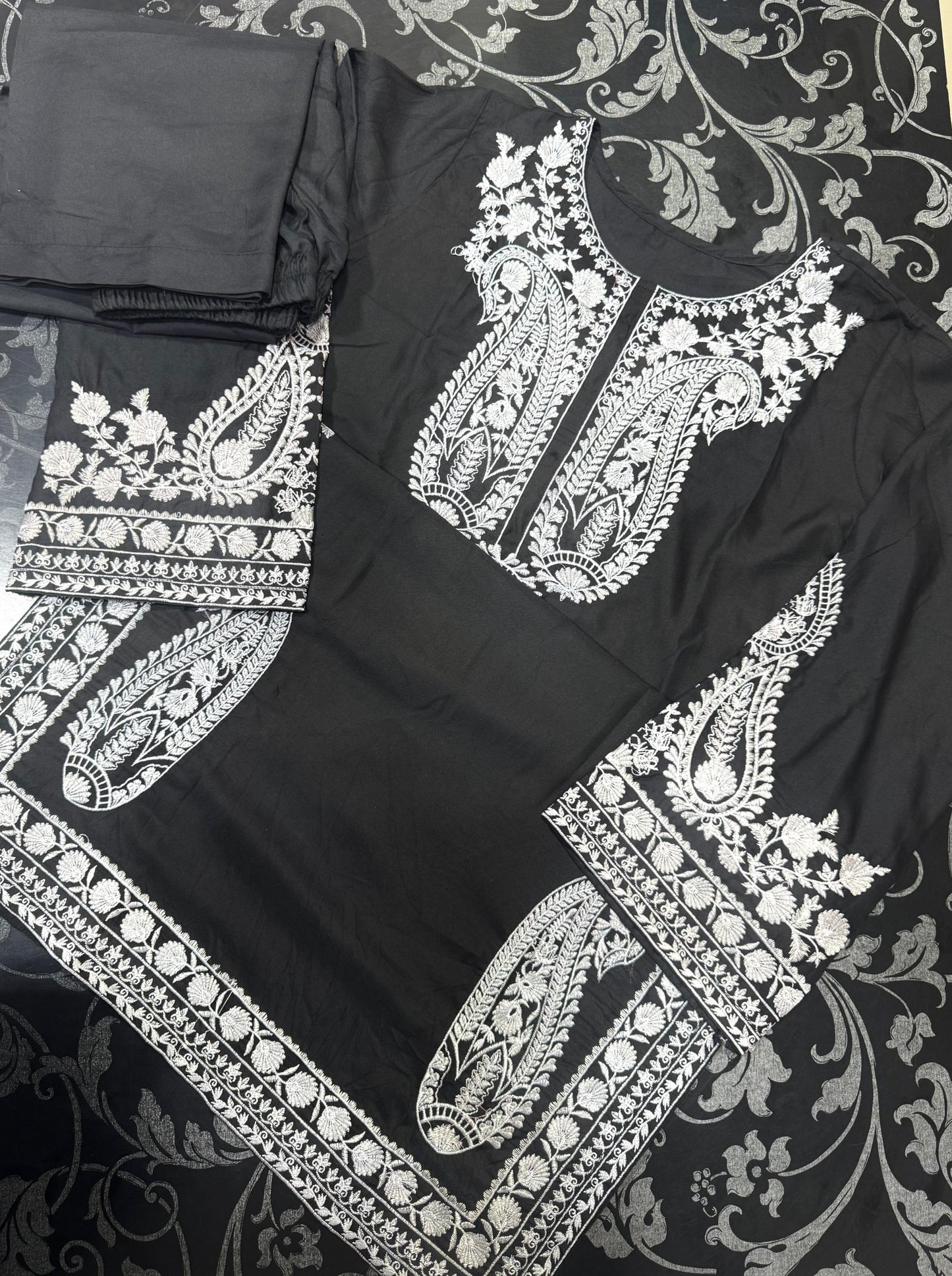 2-Piece Suit