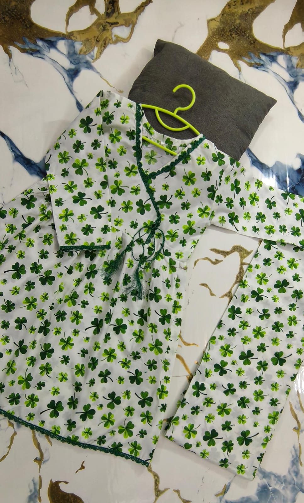 2-Piece Suit