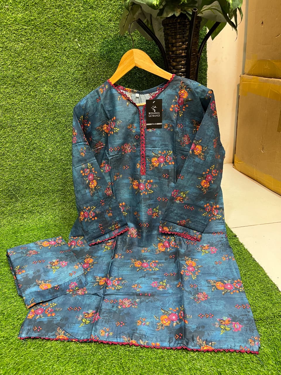 2Pc Printed Lawn Suit