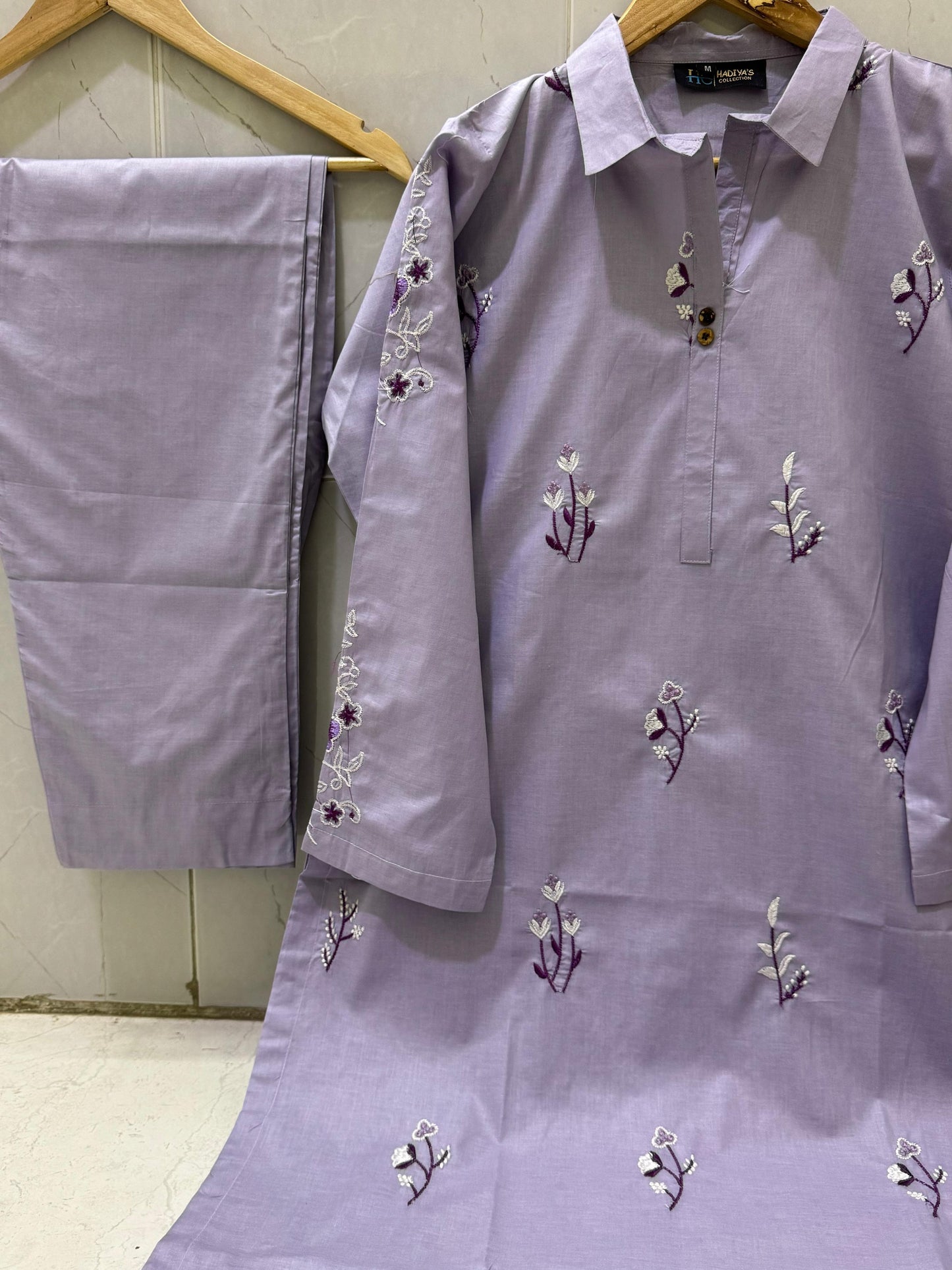 2Pcs Embroidered Suit