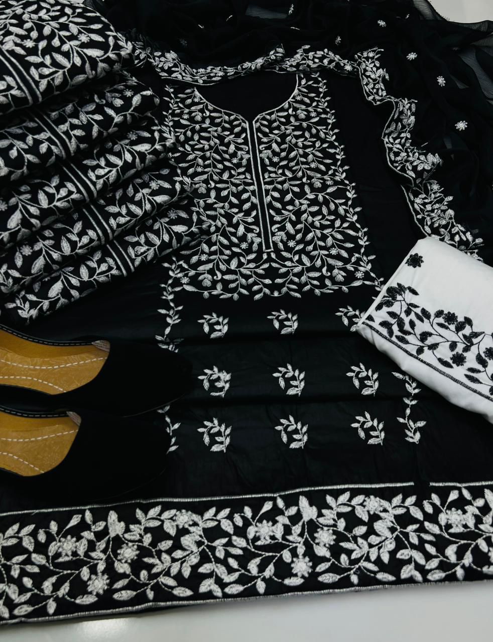 3-Piece Lawn Collection