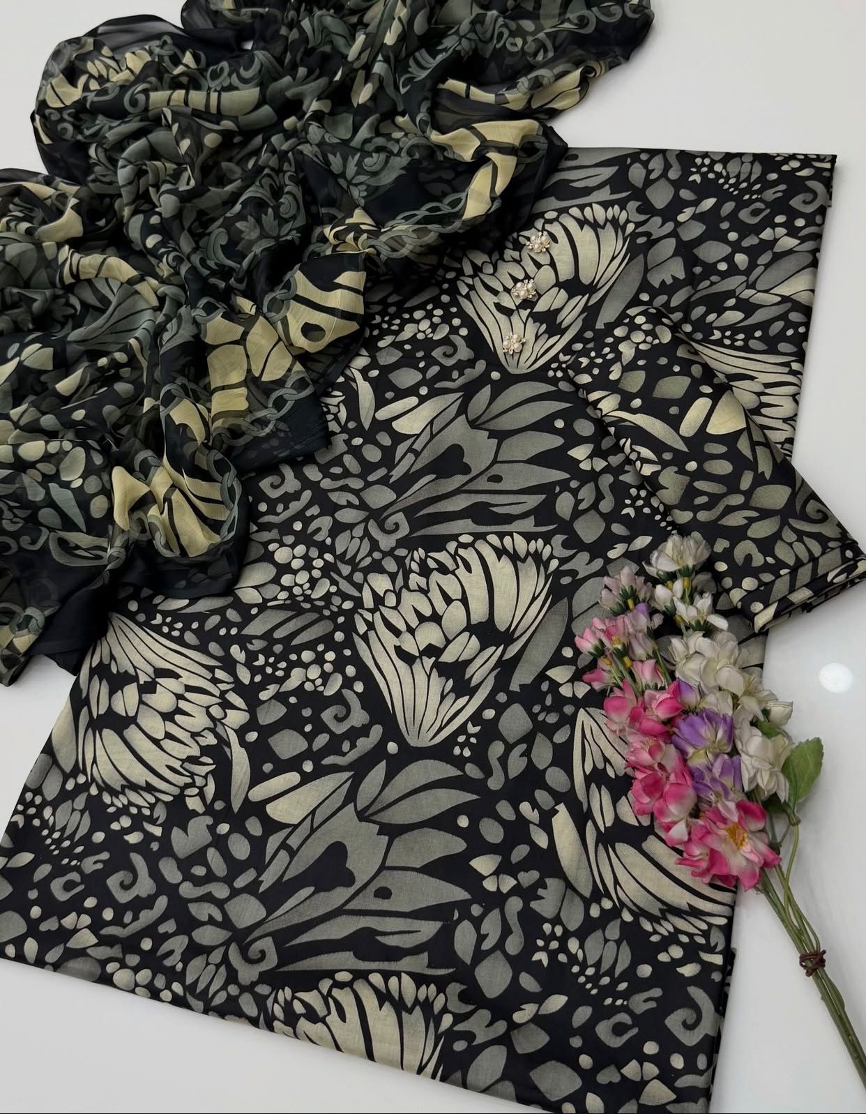 3-Piece Unstitched Suit