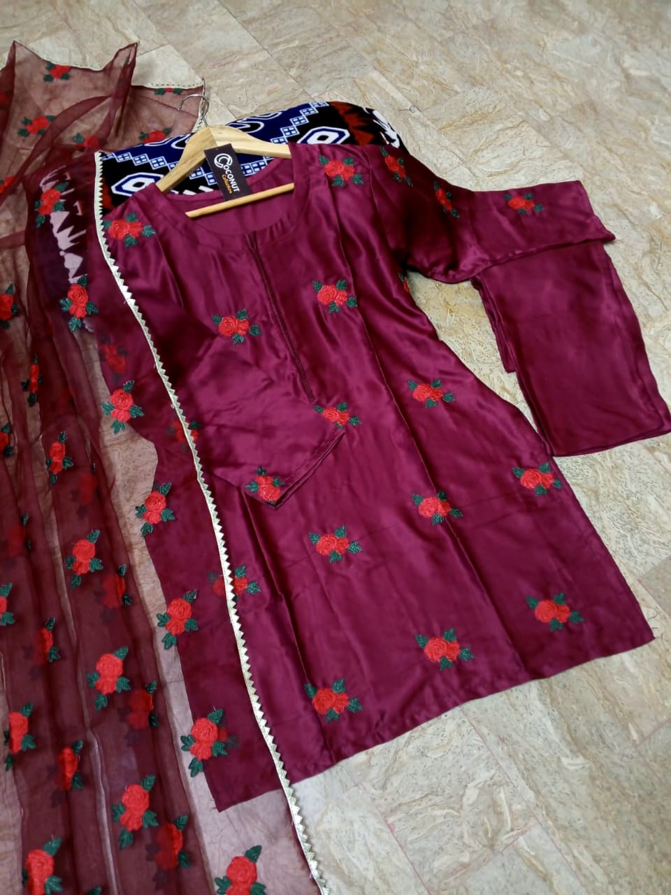3PCs  Embroidery Suit
