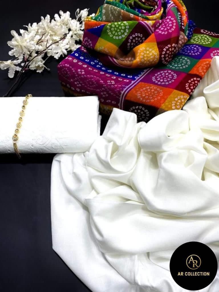 3Pcs Embroidered Suit