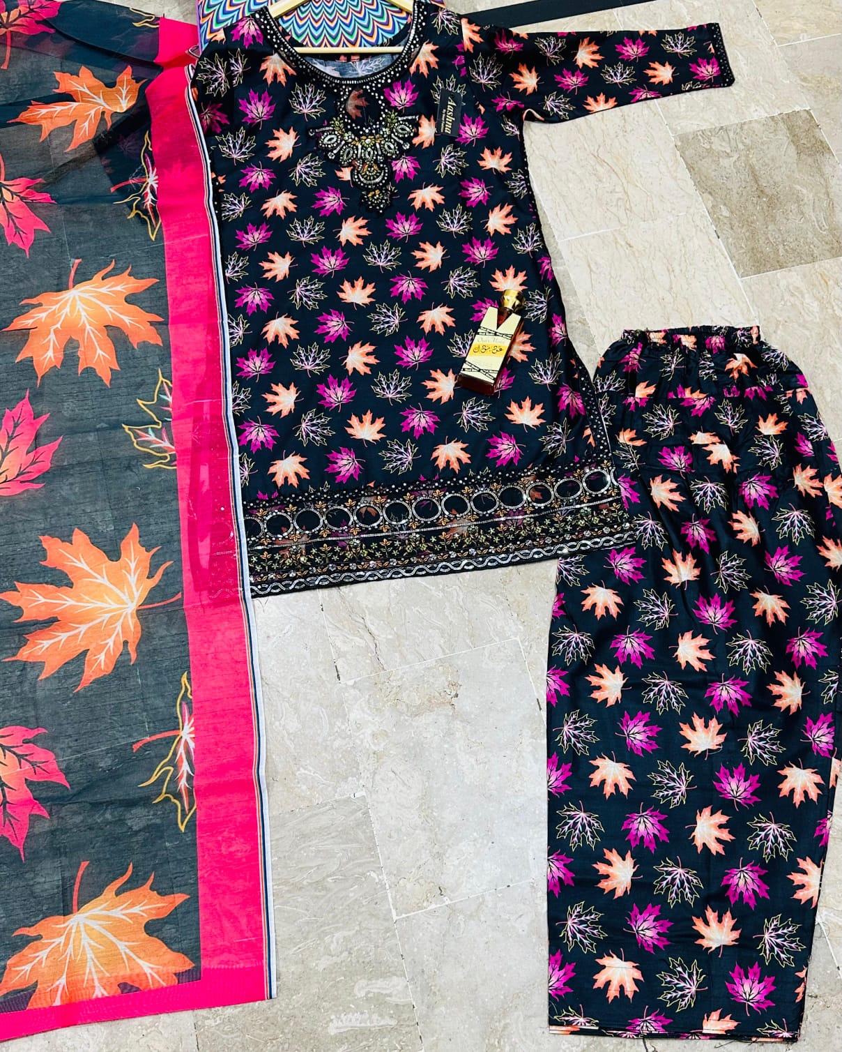 3Pcs Floral Collection