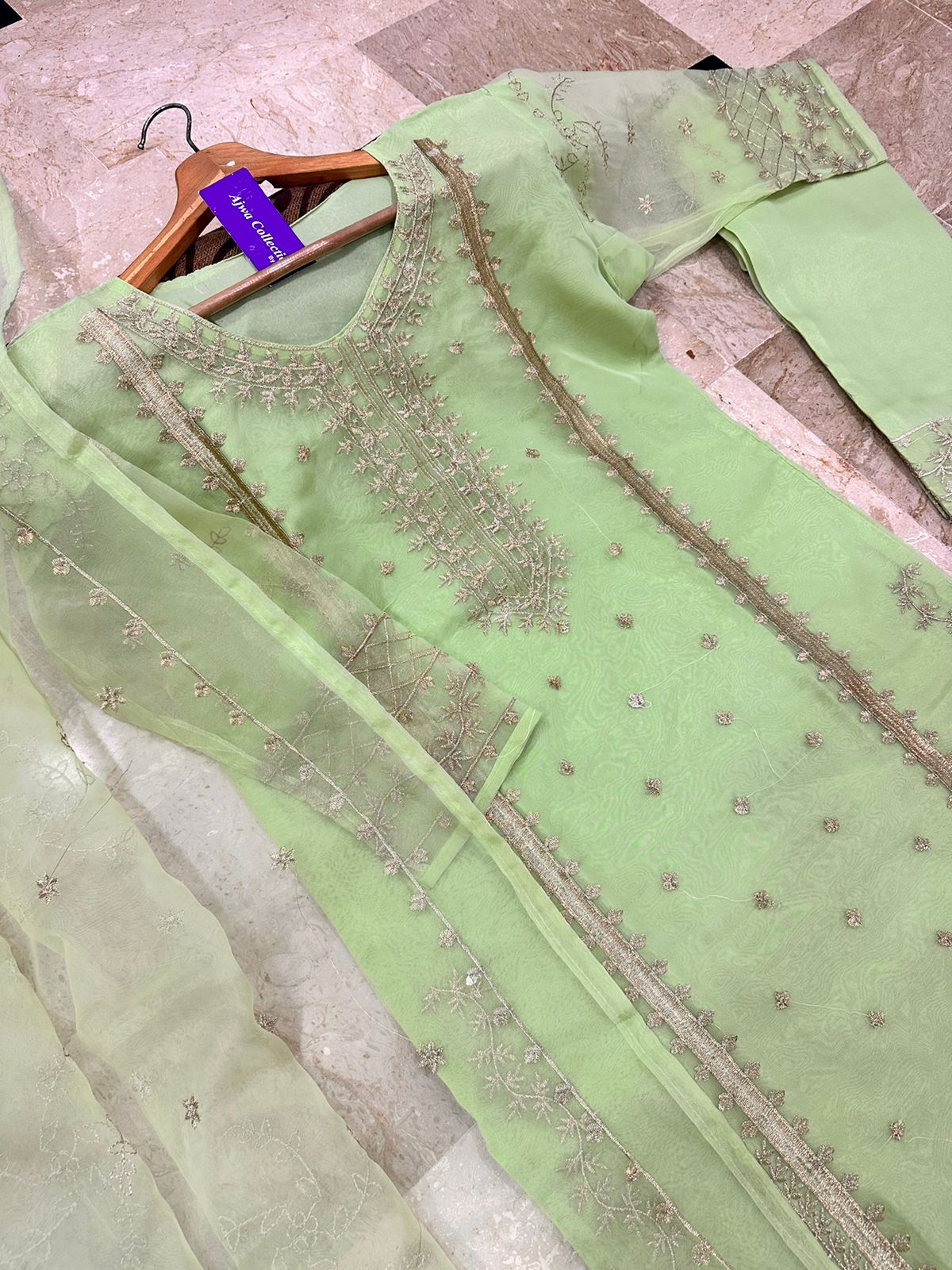 3Pcs Heavy Embroidered Suit