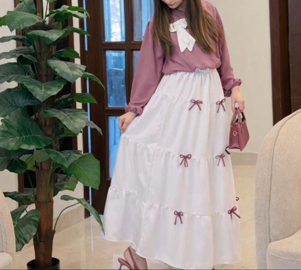 Bow Skirt Maxi