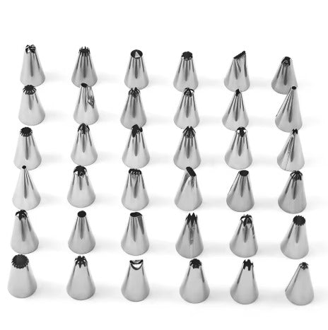 Cake Decorating Supplies Kit