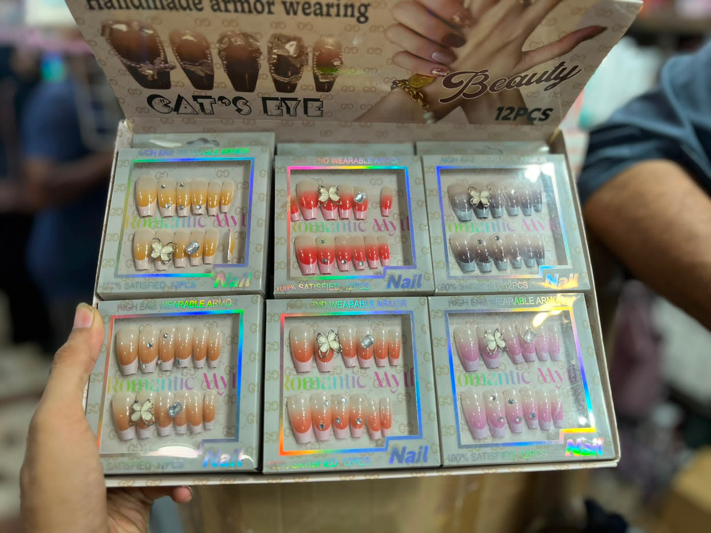 Cat Eye Nails