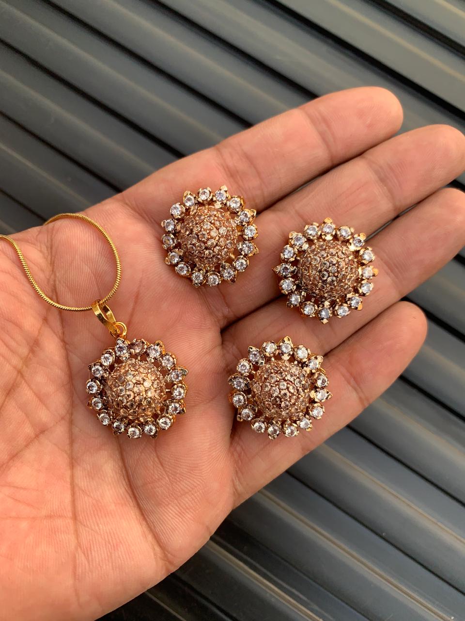 Combo Set With Chain