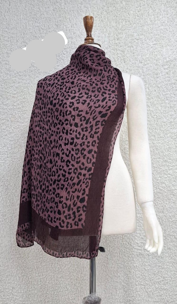 Crinkle Leopard Scarf