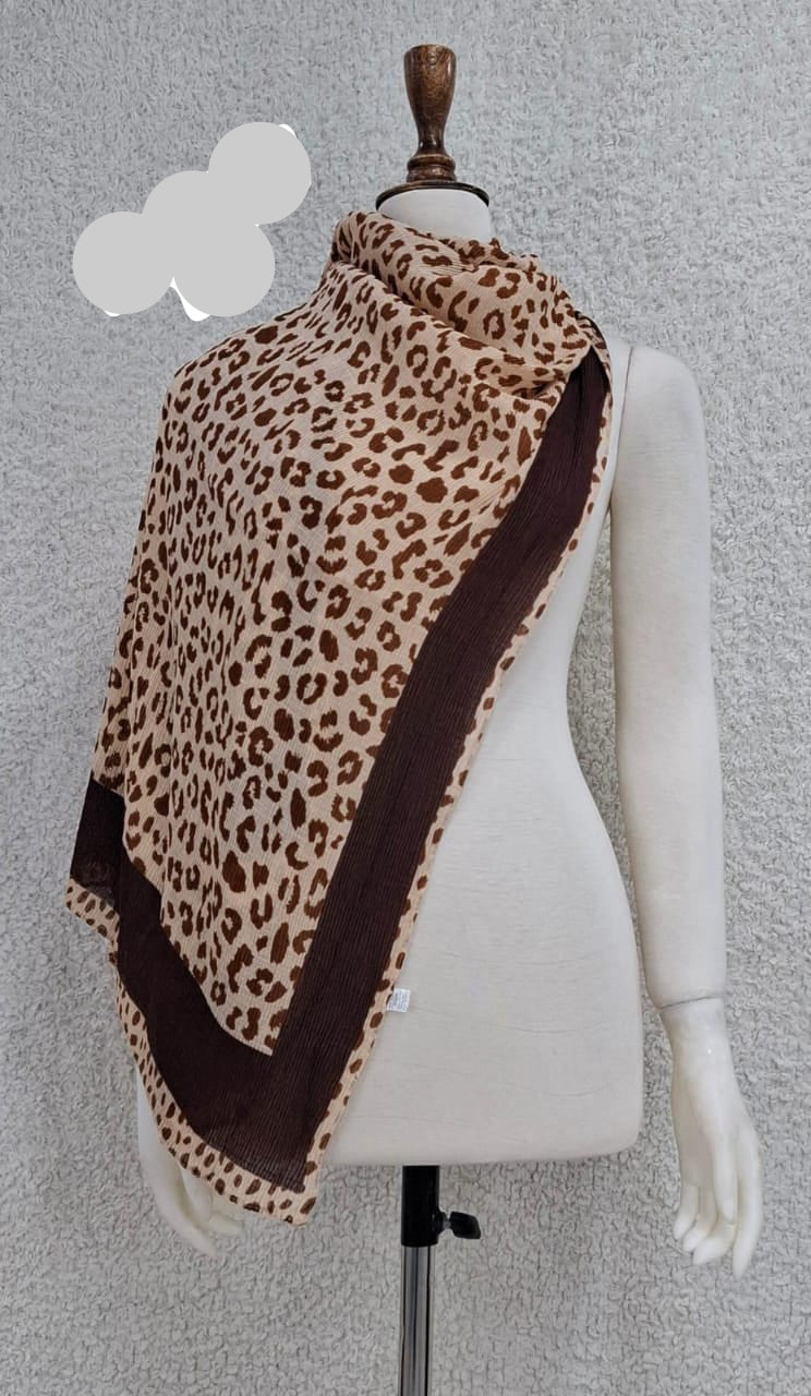 Crinkle Leopard Scarf