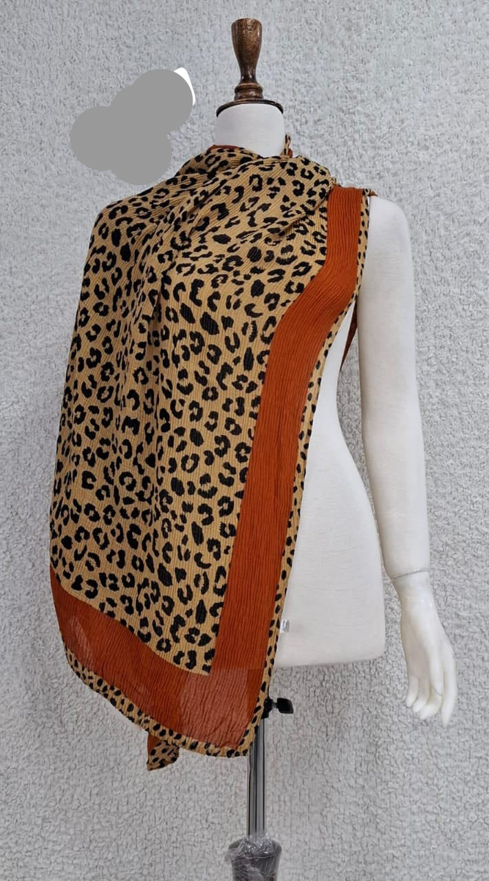 Crinkle Leopard Scarf
