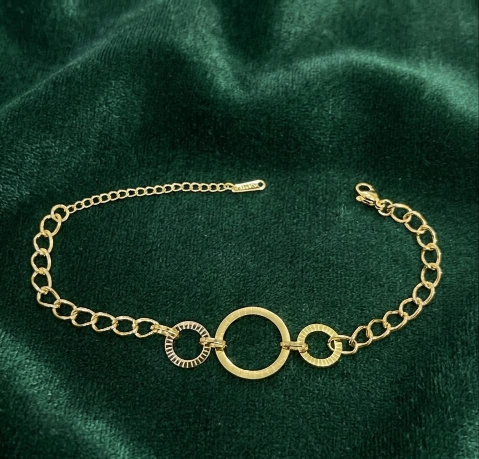 Elegant Bracelet