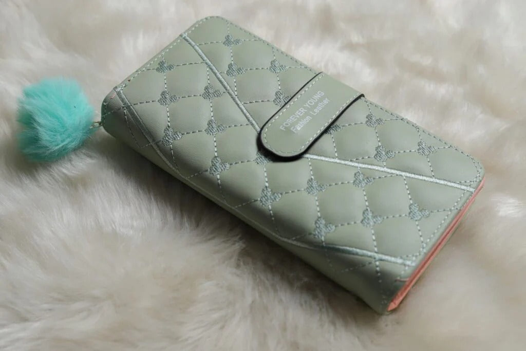 Emb Flower Wallet