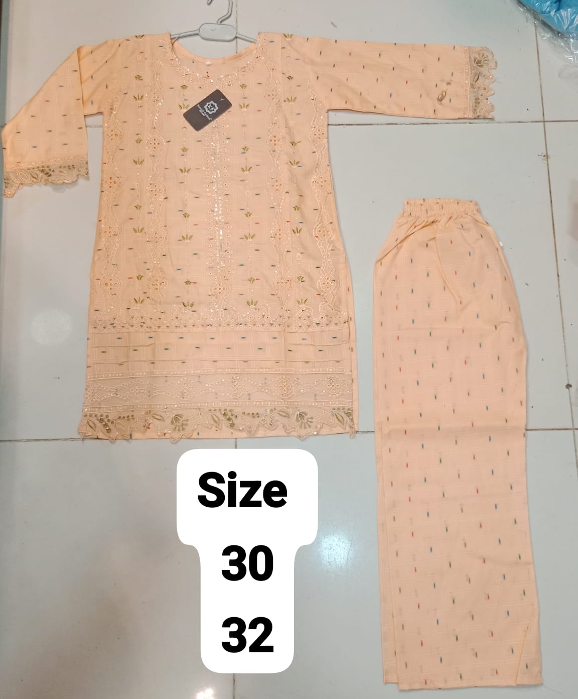 Embroidered 2-Piece Suit