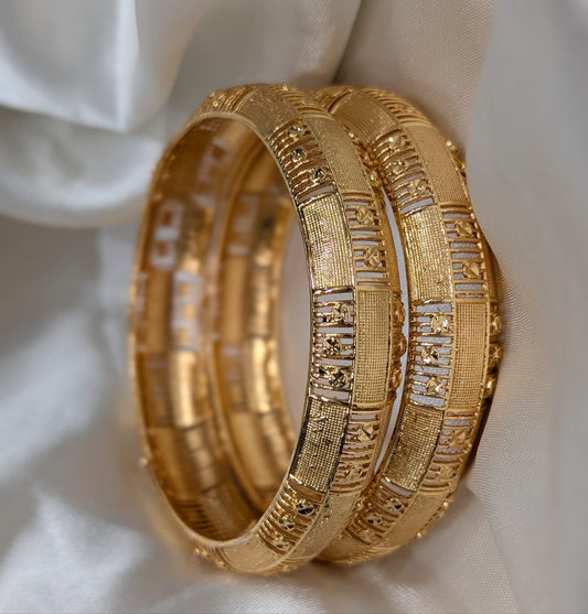 Gold Plated Two Piece Bangle Set